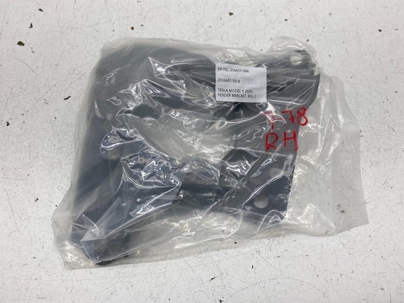 2032468-S0-B ⭕ 25-26 Tesla Model Y Front Inner Panel End Module Bracket Right RH 2032468-S0-B