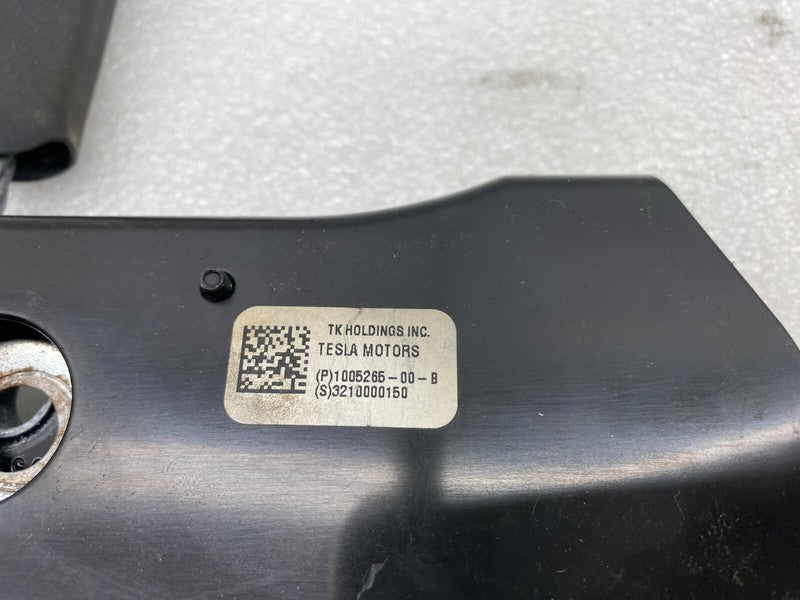 100526500B ⭕ 12-15 Model S Front Right Seat Belt Outboard Lap Pre-Tensioner RH 1005265-00-B