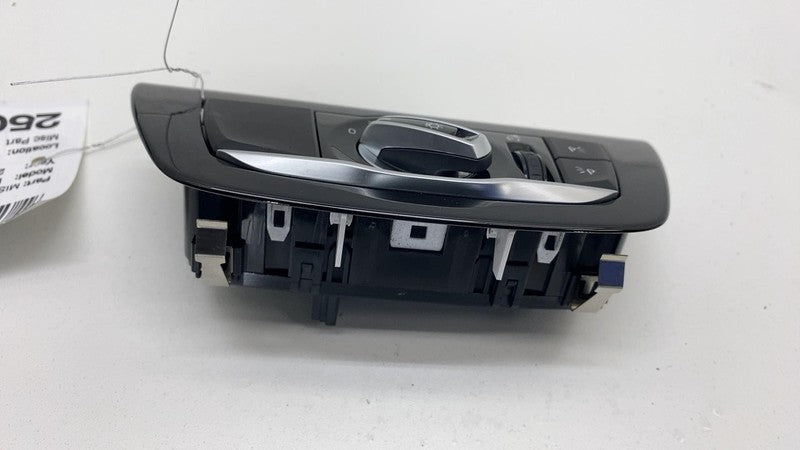 9472967 02 2017-2023 BMW 530e G30 Front Dash Headlight Head Light Lamp Control Switch Assy