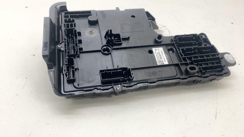 ⭕ 20-23 Model Y Front Right Body Controller ECU (5-Seat Type) Gen 3 16