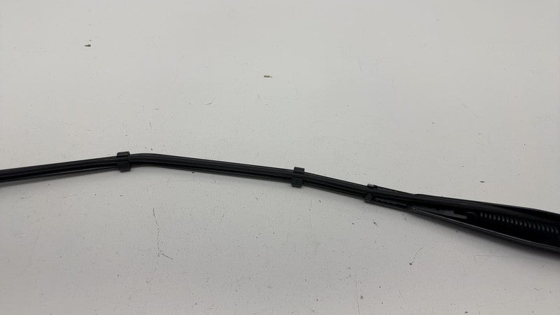 2021-2024 Tesla Model S MS Front Passenger Side Windshield Wiper Arm Right Assy