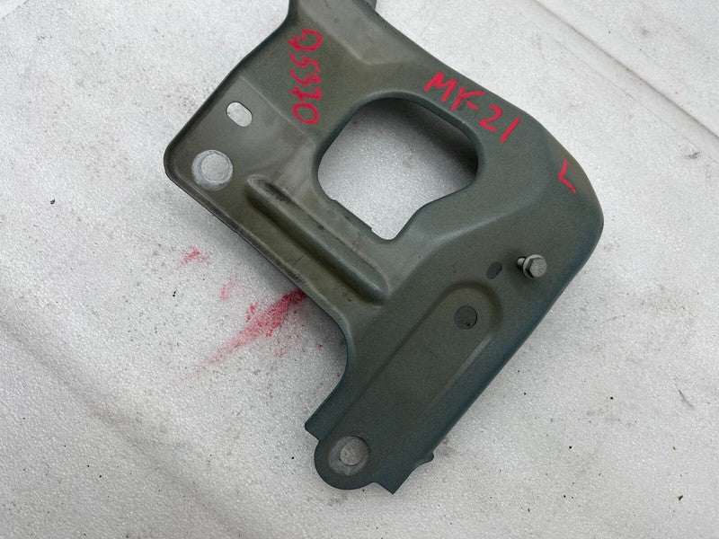 148749100B ⭕ 20-23 Model Y Front Driver Side Fender Support Mount Bracket Left 1487491-00-B