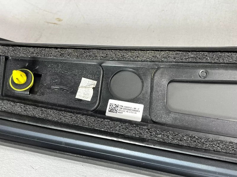 109231298F ⭕16-20 Tesla Model X Right B-Pillar Applique Trim Molding w/ Camera 1092312-98-F