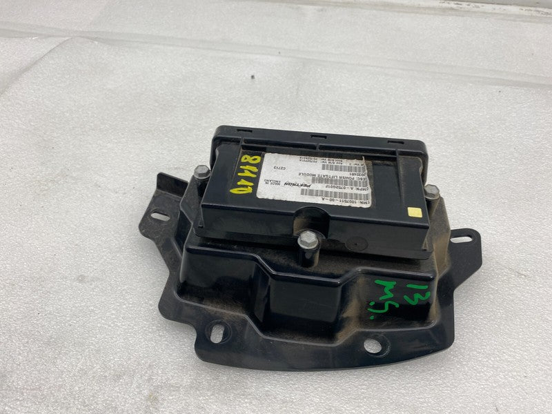 100751100A ⭕ 12-20 Model S MS Park Brake Controller + Power Liftgate Module 1007511-00-A