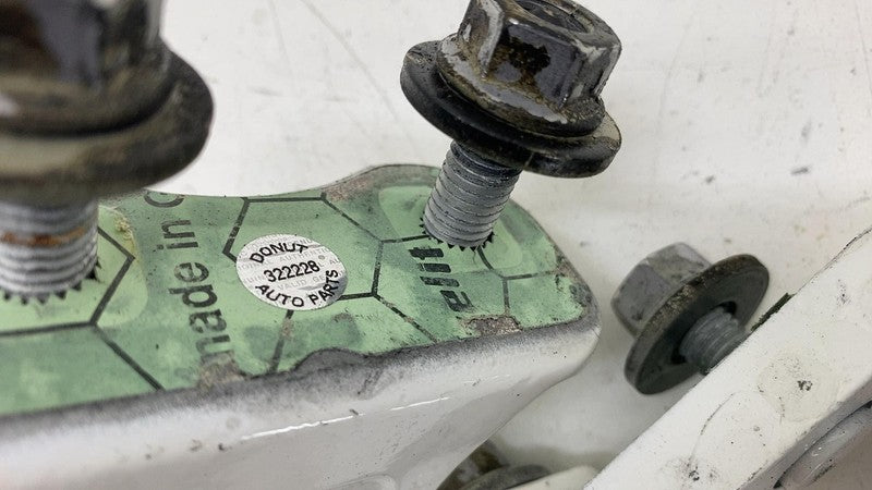 ⭕ 2022 Mercedes-Benz EQS 450+ Rear Passenger Side Door Hinge Right RH