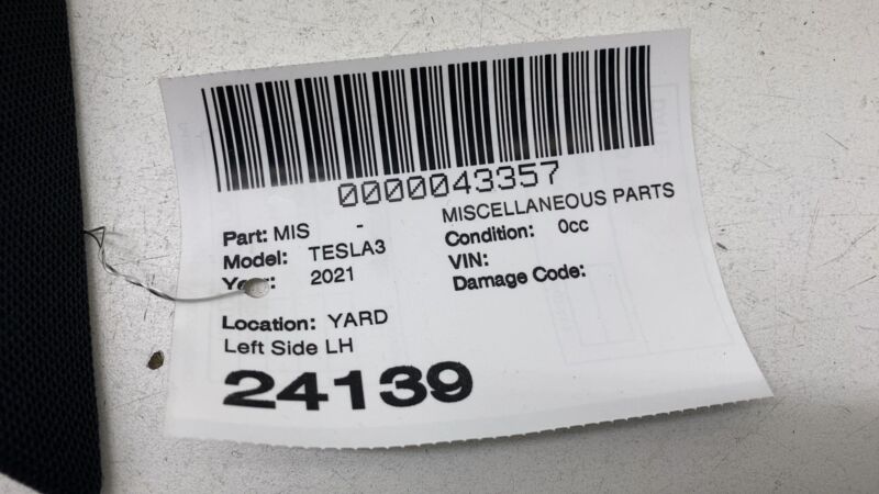 109565700F 2017-2023 Tesla Model 3 Front Driver Side Audio Tweeter & Speaker Cover Left LH