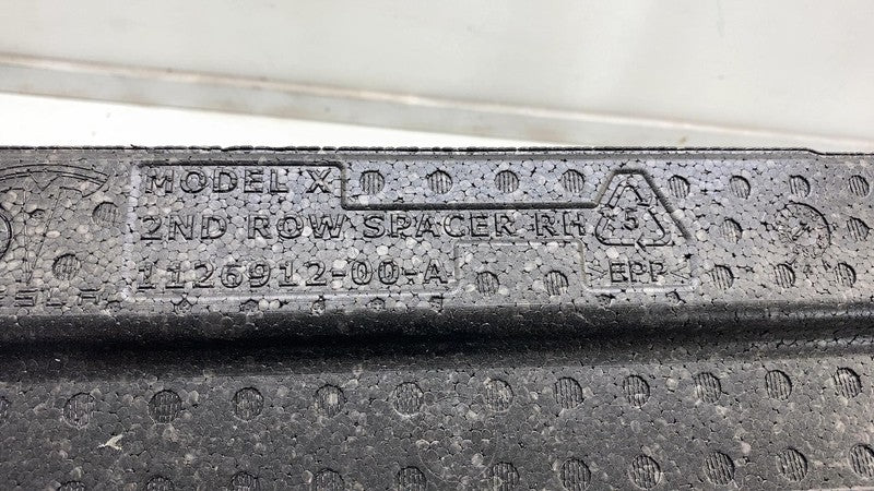112691200A ⭕ 2016-2020 Tesla Model X Rear Right 2nd Row Floor Foam Pad Spacer 1126912-00-A