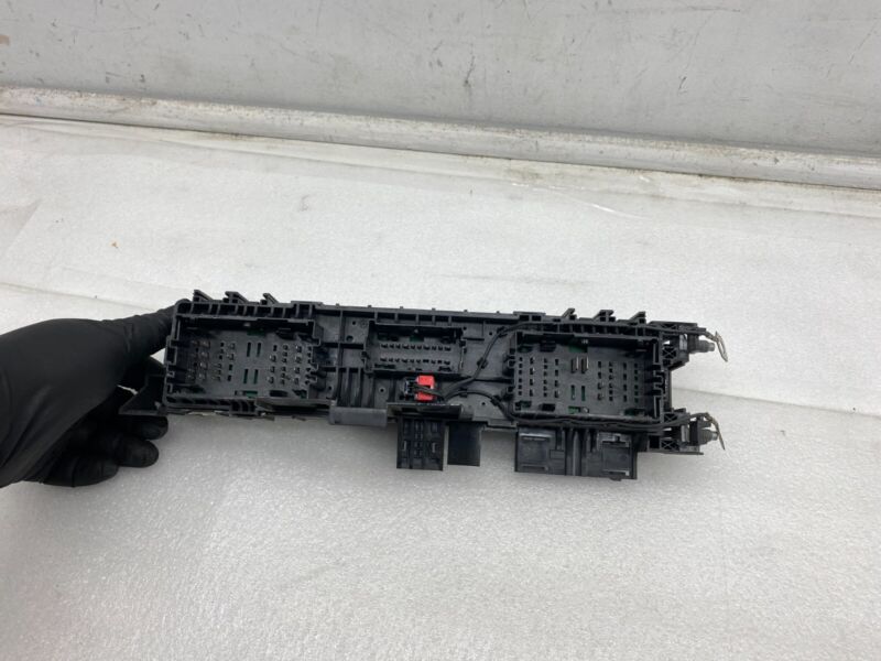 109440502D 2016-2020 Tesla Model S X Front Efuse Frunk Fuse Relay Junction Box Module Unit