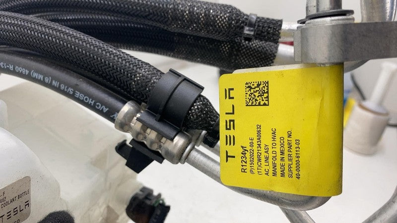 20-23 Model Y Supermanifold Refrigerant Chiller + Coolant Reservoir 15