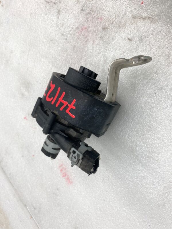 2016-2020 Tesla Model X MX Auxiliary Coolant Water Cooling Pump FWD Assembly OEM