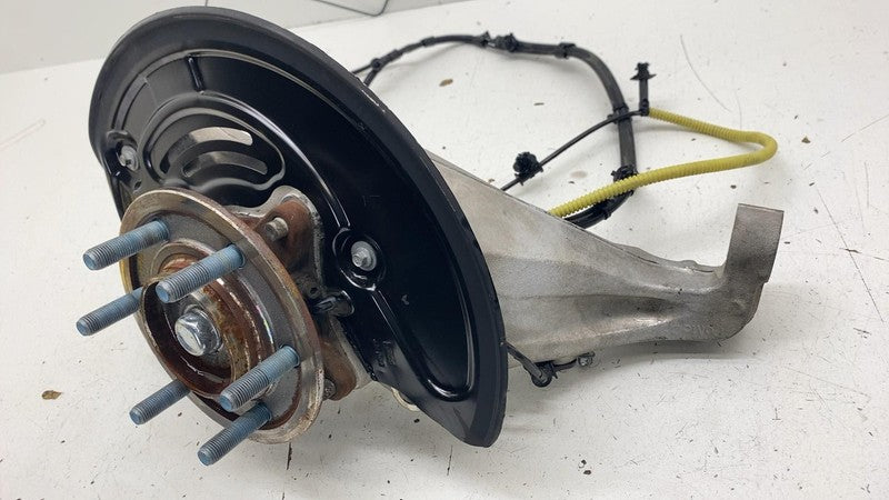 ⭕ 18-21 Lincoln Navigator Front Left Spindle Knuckle w/ Dust Shield &