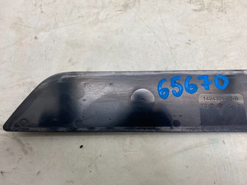 149430100B ⭕ 20-25 Model Y Front Left & Right Door Sill Scuff Plate Cover Trim 1494301-00-A