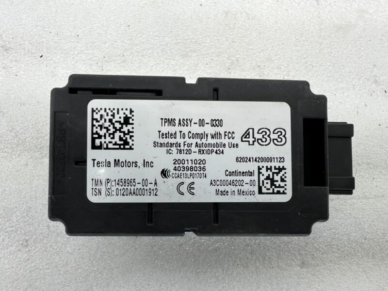 2017-2023 Tesla Model 3 Tire Pressure Monitor Sensor TPMS Receiver 1458965-00-A