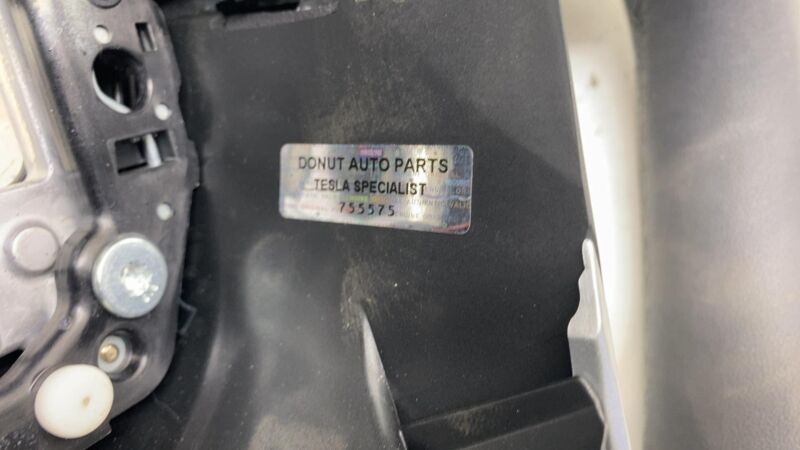 1735339-70-E ⭕ 24 25 Tesla Model 3 Highland Steering Wheel And Controls Assembly 1735339-70-E