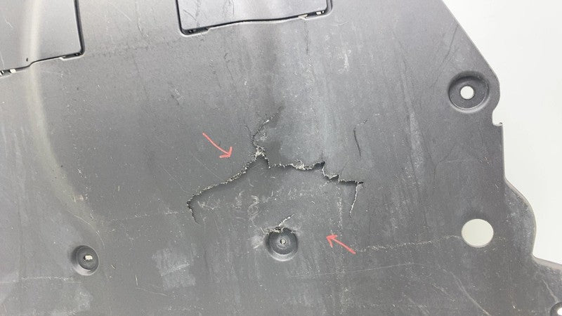 PT00750209 ⭕ 2025 Rivian R1S Rear Subframe Panel Under Splash Shield Undercover PT00750209