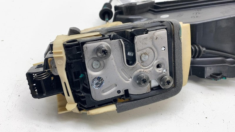 32310938 ⭕ 21-23 Polestar 2 Rear Passenger Side Door Lock Latch Actuator Right 32310938