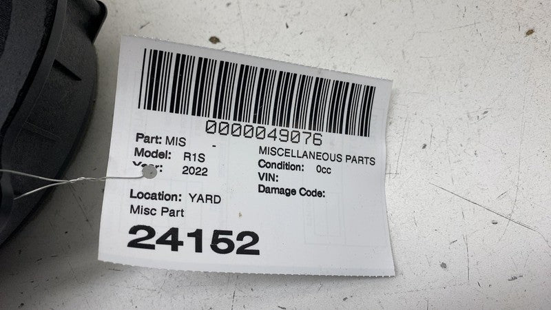 C100001447G 2022 2023 2024 Rivian R1T R1S Set of Left & Right Door Audio Sound Speakers (4x)