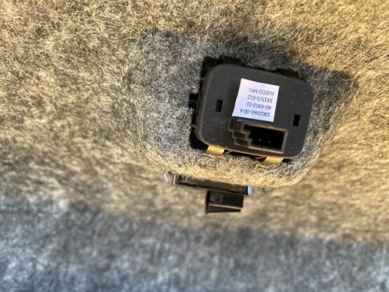 1002066-00-A ⭕ 2012-2015 Tesla Model S Frunk Luggage Storage Compartment Carpet Dual Motor