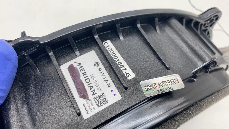 PT00001447 ⭕ 22-24 Rivian R1T R1S Front Left or Right Door Audio Sound Speaker PT00001447