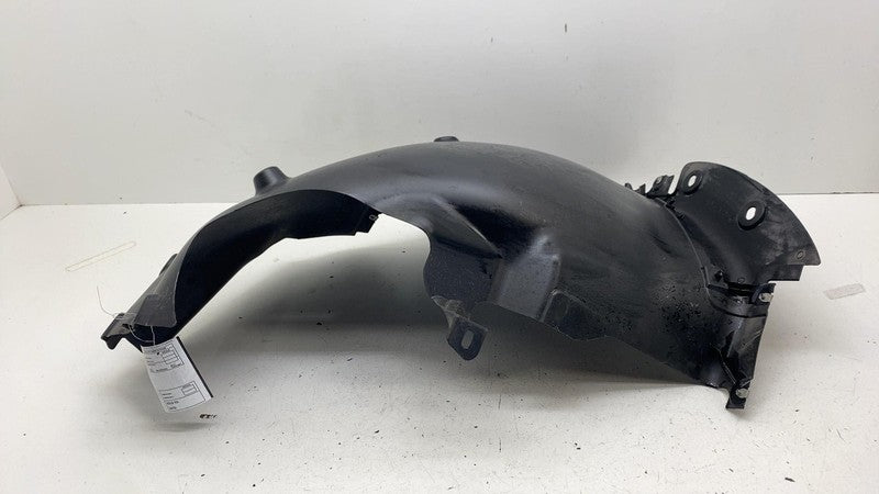 PT00983563 ⭕ 2025 Rivian R1S Front Right Lower Wheel Liner Splash Shield (Rear Section) RH