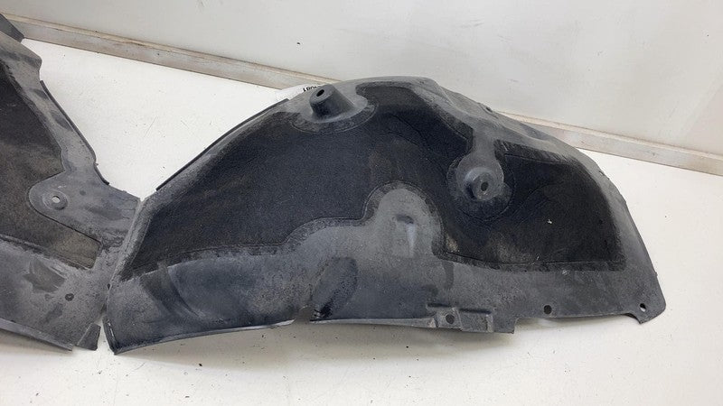 ⭕ 18-23 Tesla Model 3 Front Right Wheel Fender Liner Splash Shield 108