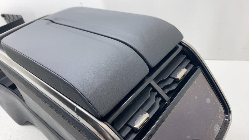 PT00242971C ⭕ 2025 Rivian R1S Front Floor Center Console Unit Black w/ Armrest Assembly OEM