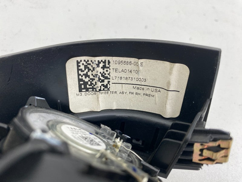 ⭕ 2017-2023 Tesla Model 3 Front Right Audio Tweeter & Speaker Cover 10