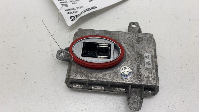 A1669002800 ⭕14-15 Mercedes-Benz B Electric Drive Xenon Ballast HID Bulb Module A1669002800