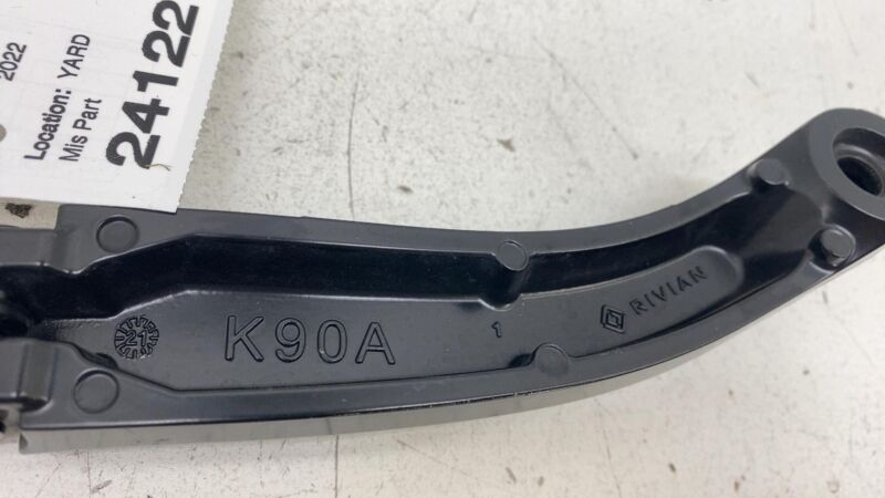 Does not apply ⭕ 2022-2024 Rivian R1T Front Left Windshield Wiper Driver Side LH