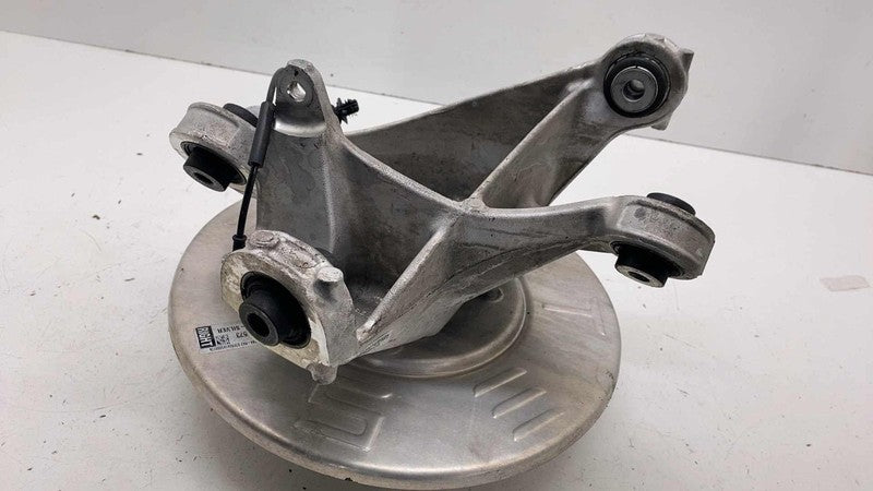 ⭕ 20-24 Tesla Model Y Rear Right Spindle Knuckle Hub & Dust Shield 118