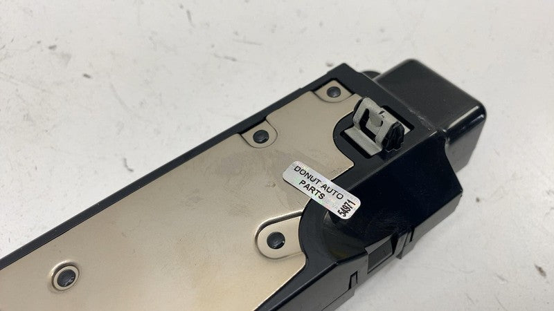 158560100E ⭕ 2017-2023 Tesla Model 3 Y WiFi Bluetooth Antenna Control Module 1585601-00-E