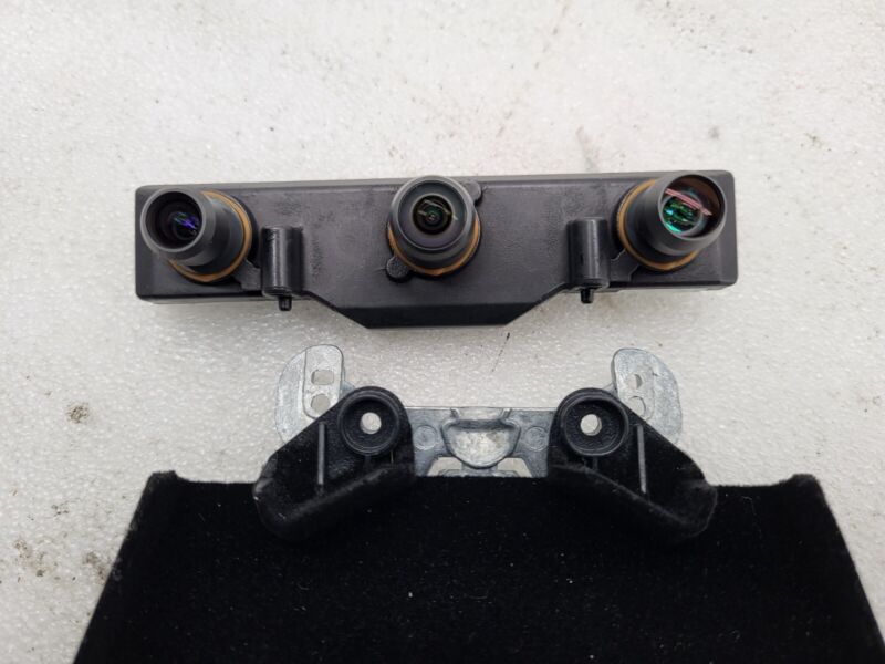 112052000B 16-20 Model S X Forward Facing Inline Triple Camera + Mount Bracket 1120520-00-B