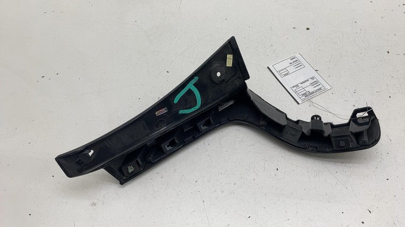 87372G5000 ⭕ 2017-2020 Kia Niro Rear Right Taillight D-Pillar Surround Trim OEM 87372-G5000