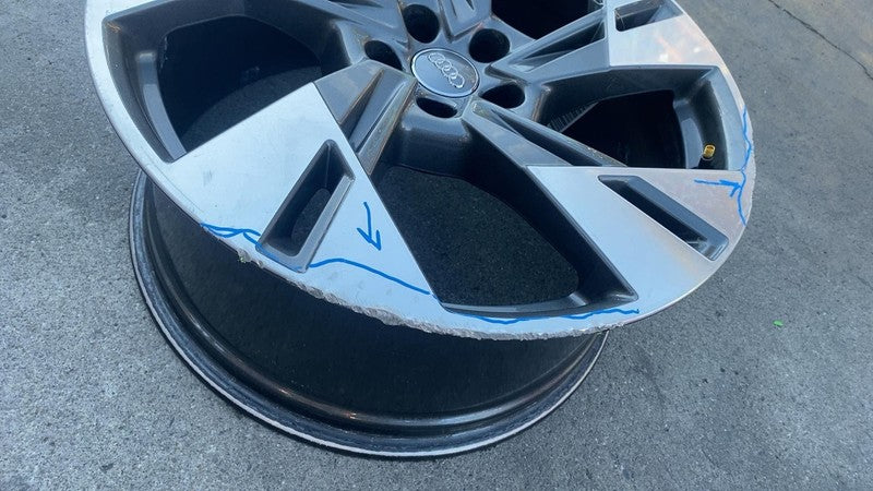 ⭕ 2020-2023 Audi E-Tron Quattro Alloy Wheel Rim E9JX20H2 ET38 4KE60102