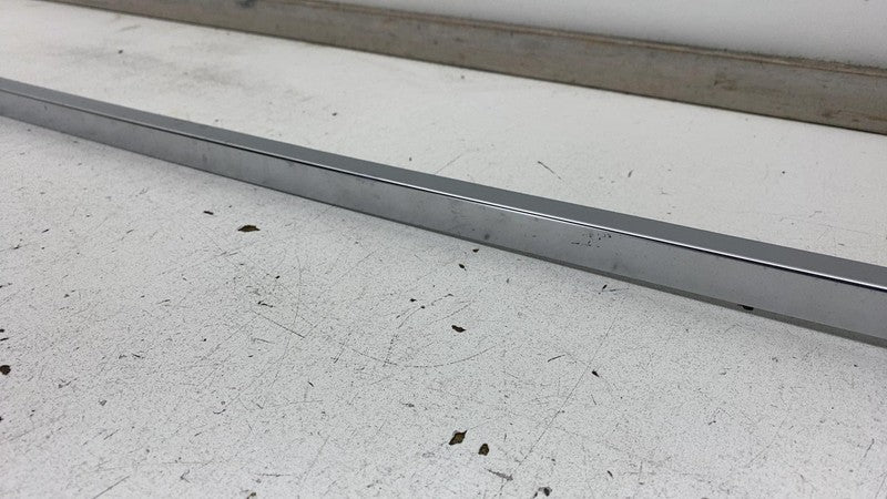 PT00012199 2022 2023 2024 Rivian R1S Front Driver Side Upper Window Molding Trim Left LH