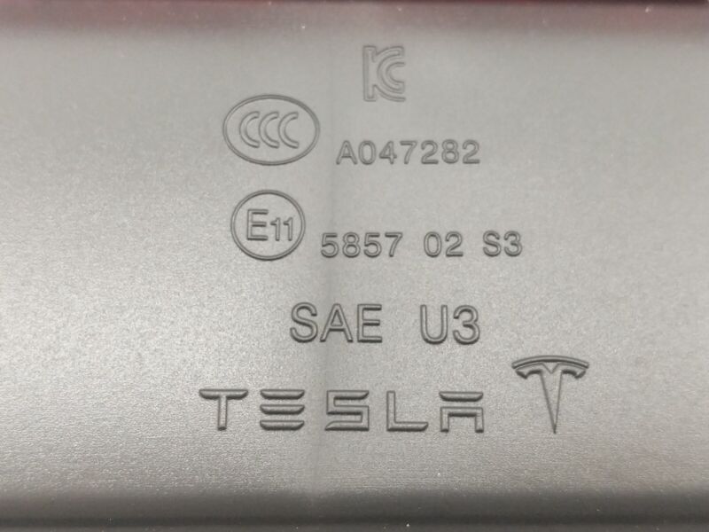 2012-2022 Tesla Model S Rear Center High Mounted Stop Light Third 3rd Brake Lamp
