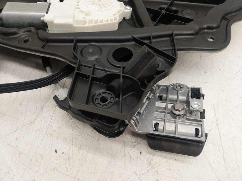 ⭕ 20-24 Tesla Model Y Rear Passenger Right Window Regulator & Motor 14