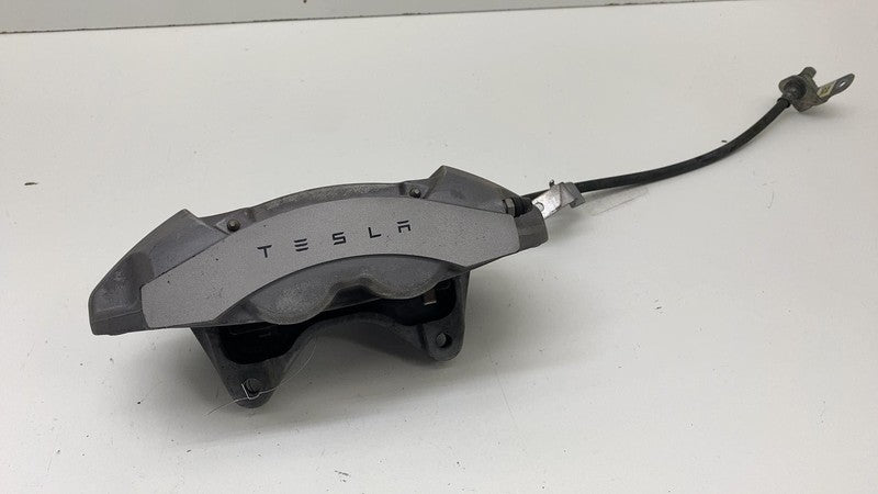 1044622-00-D ⭕ 2017-2023 Tesla Model 3 Front Right Caliper w/ Brake Hose Line RH 1044622-00-D