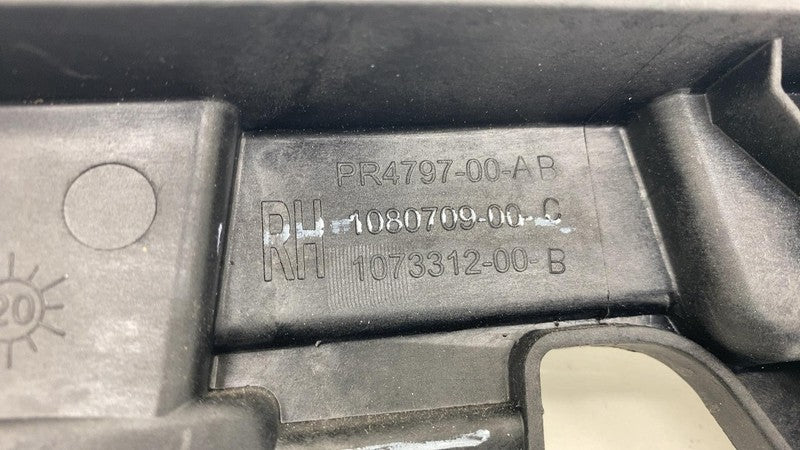 108070900C 2016-2023 Tesla Model X MX Rear Passenger Side Tailgate Mount Bracket Right Assy