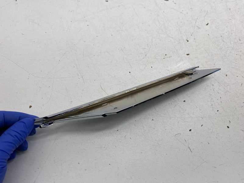 1056379 00 C ⭕ 2016-2020 Model S Left Fog Lamp Spear Cover Lower Strip Chrome LH 1056379-00-C