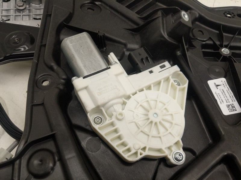 ⭕ 20-24 Tesla Model Y Rear Passenger Right Window Regulator & Motor 14