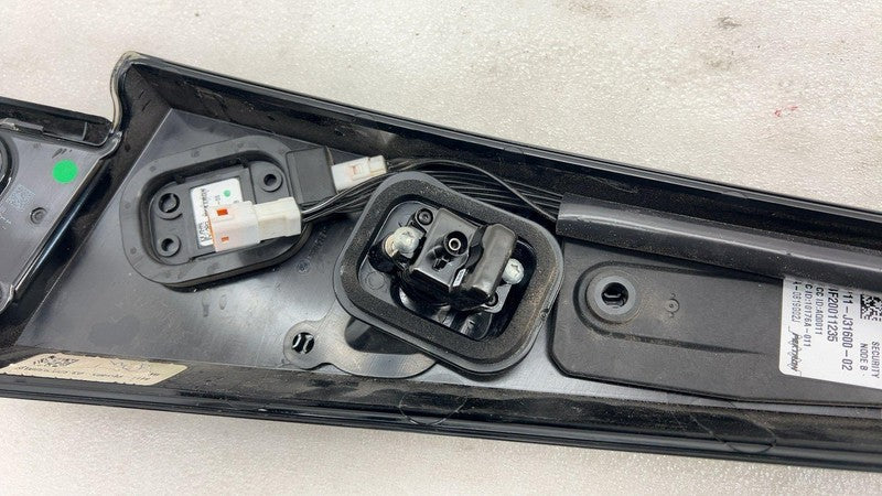 P11-J31600-02 ⭕22-24 Lucid Driver B-pillar Applique Glass w/ Camera Antenna Left P11-J31600-02