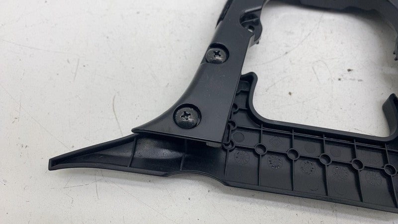 ⭕ 2022-2025 Rivian R1S Front Right Seat Upper Frame Bracket Cover PT00