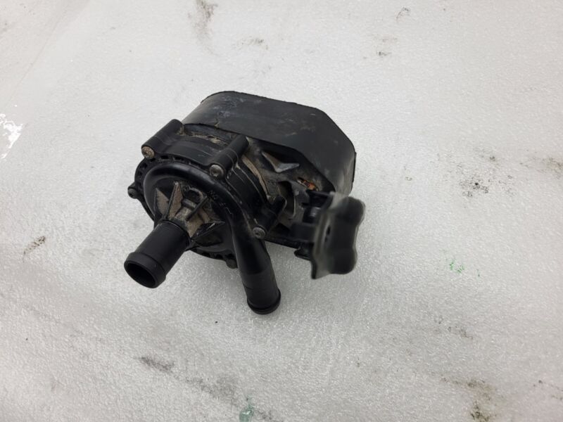 2016-2020 Tesla Model S MS Electric Auxiliary Coolant Water Pump w/ Bracket Assy