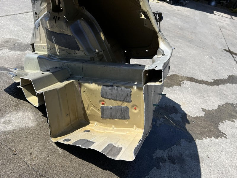 ⭕2017-2020 Tesla Model 3 Rear Right Quarter Panel Structural Frame Cut