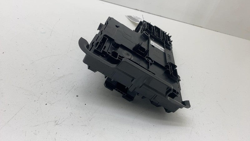 ⭕ 20-23 Model Y Front Right Body Controller ECU (5-Seat Type) Gen 3 16