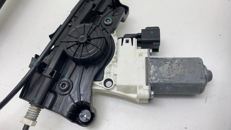 PT00009558-H ⭕ 22-24 Rivian R1T R1S Front Door Window Regulator & Motor Right RH PT00009558-H