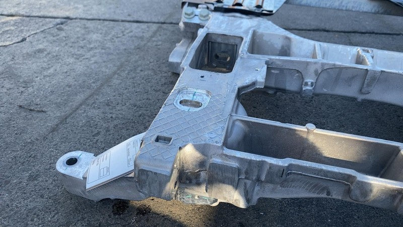 PT00613517-G ⭕ 2025 Rivian R1S Front Subframe Crossmember Undercarriage K-Frame PT00613517-G