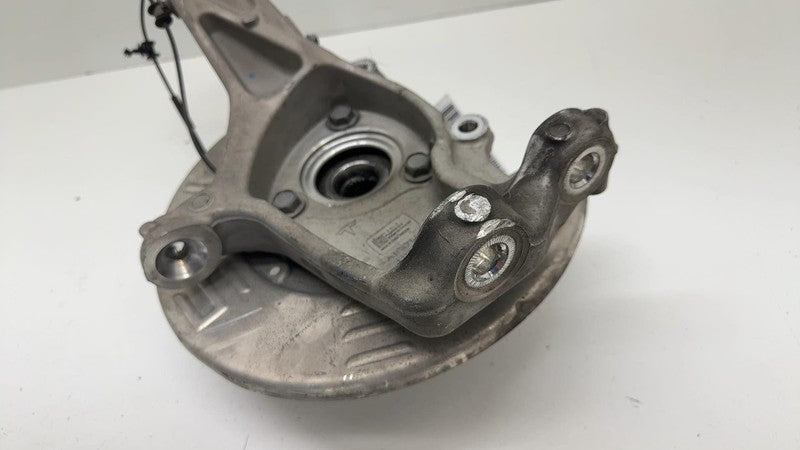 ⭕ 17-23 Model 3 Front Right Spindle Knuckle + Hub (Non-Driven) RH 1044