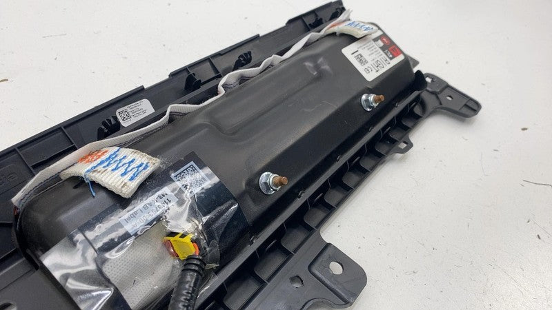 107782600D ⭕ 2017-2023 Tesla Model 3 Y Right Lower Knee Safety Airbag Module 1077826-00-D